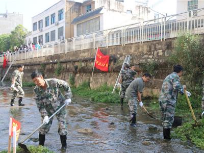 林塵鎮(zhèn)城鄉(xiāng)清潔有辦法整治衛(wèi)生顯成效